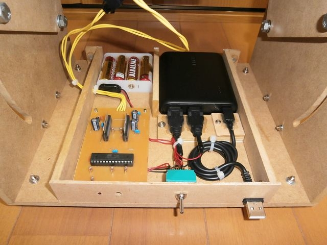 MDF材と塩ビパイプとArduinoマイコンを使ったリモコン自作卓球マシンの製作