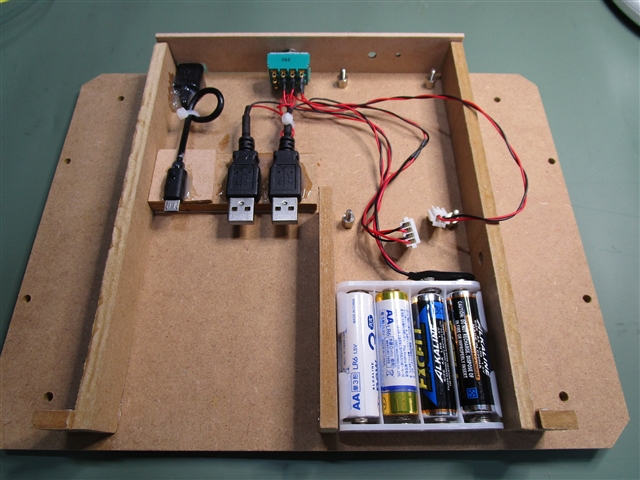 MDF材と塩ビパイプとArduinoマイコンを使ったリモコン自作卓球マシンの製作